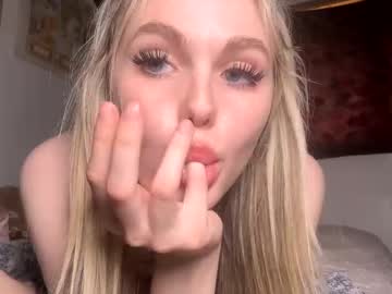 kyliecameron naked cam