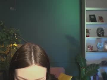 Naked cam girl ella_knockers_xl image #1379358