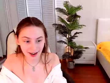Naked cam girl zemfira_ka image #1316181