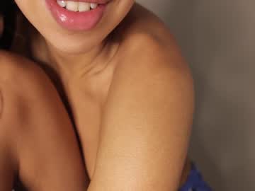 Naked cam girl star_gazing image #998764