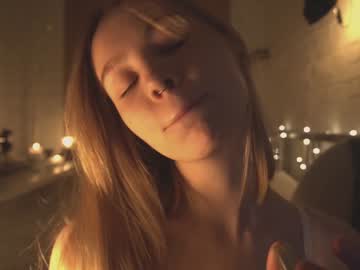 Naked cam girl bibi_it_is image #3064777