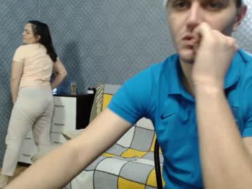 Naked cam couple renae_tom image #822903