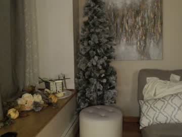 Naked cam girl stacimarierose image #530085