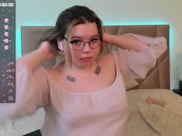Naked cam girl molly_mayls image #3813815