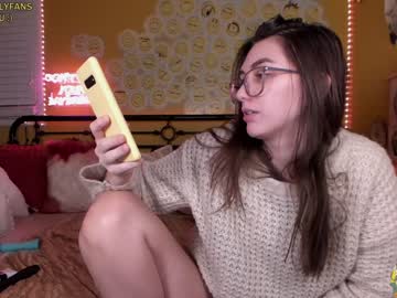 Naked cam girl daydreamur_gurl image #583497