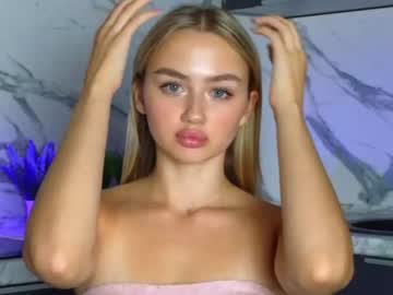 Naked cam girl earlenebody image #3951647