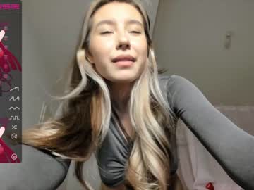 Naked cam girl deniseone image #3779679