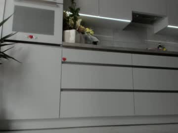 Naked cam girl meryfoxxx image #2005493