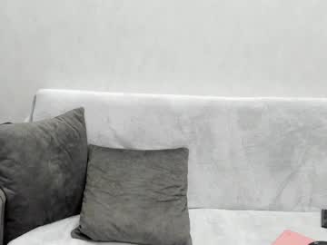 Naked cam girl aria_diaz image #3193972