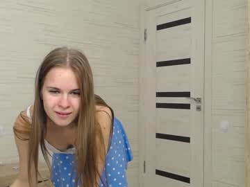 Naked cam girl olivia_nikolson image #1828762
