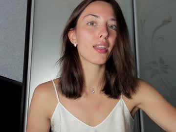 Naked cam girl water__lily image #2193613