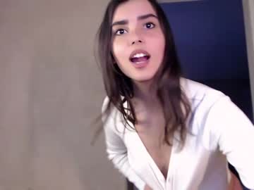 Naked cam girl nika_la image #1627352