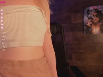 Naked cam girl yolandabertha image #3305566