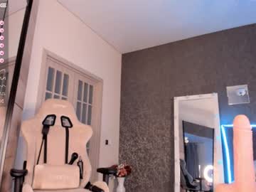 Naked cam girl aura_kiss image #2725953