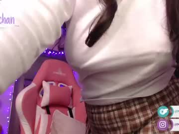 Naked cam girl maru_chan_ image #2455962
