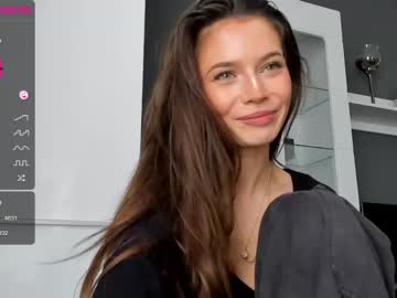Naked cam girl isia_slay image #3132907