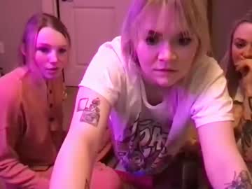 chloemaewilson naked cam