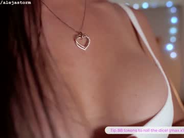 Naked cam girl alejastorm image #968338