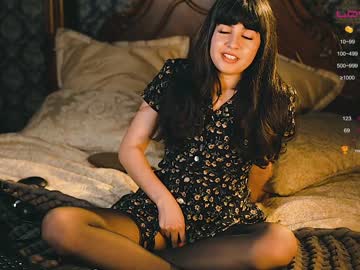 Naked cam girl ingennui image #3898538
