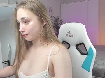 sweetest_doll naked cam