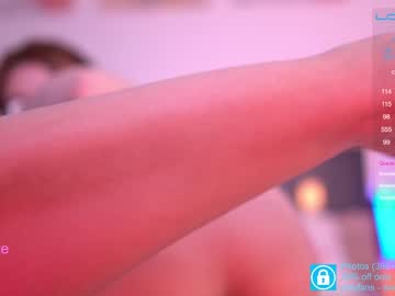 Naked cam girl sweetkira555 image #854590