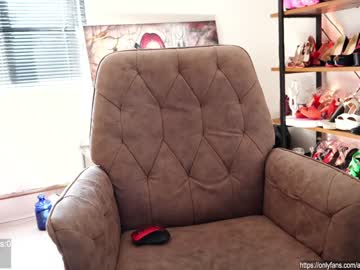 Naked cam girl angelika_rouge image #2509407