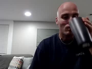 Naked cam man bigwavesonly31 image #3953332