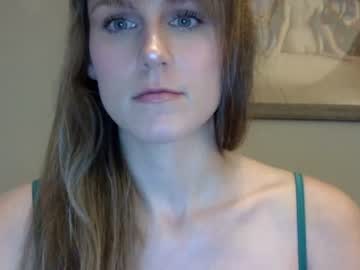 Naked cam girl veronicaisbackkk image #3816129