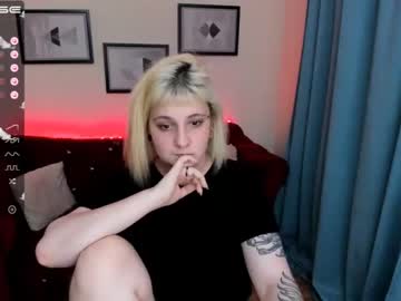 Naked cam girl yolandi_toit image #2155700