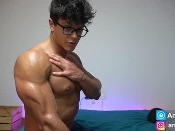 Naked cam man andrewd9 image #1149493