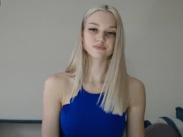Naked cam girl qeensgambit image #1260142