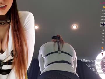 Naked cam girl queenafina image #2029105