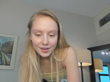 Naked cam girl amy_touch image #3699295