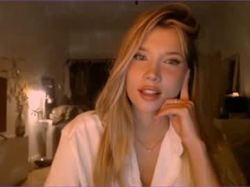 Naked cam girl bitter_moon image #3345121