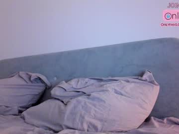 Naked cam girl aalliyahh image #458874