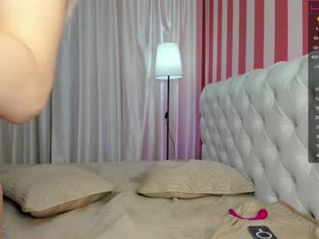 Naked cam girl js_girls image #3563538