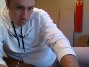 Naked cam man ben_running1610 image #1298447