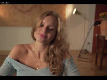 Naked cam girl chillwithkira image #2642613