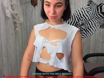 Naked cam girl elina_shy image #584326
