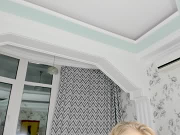Naked cam girl infinite_reality image #348703