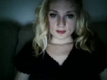 Naked cam girl kyliemetalgirl2002 image #158308