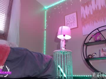 Naked cam girl milf_lacey image #1420612