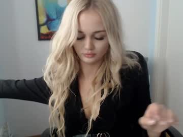 Naked cam girl leila_il image #2438444