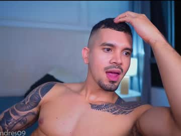 Naked cam man fit_andres09 image #4064949