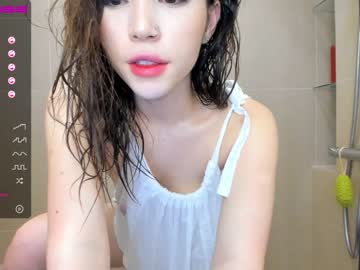 Naked cam girl hee_jin image #340110