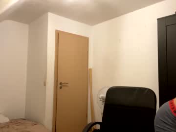 Naked cam man rogan1604 image #803417