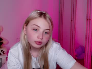 Naked cam girl shy_blondiee image #3694162