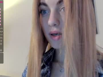 Naked cam girl brilliantvictoria image #3843448