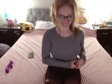 Naked cam girl juicydroppopp image #2283944