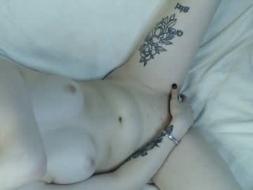 Naked cam girl amycorner image #1808959
